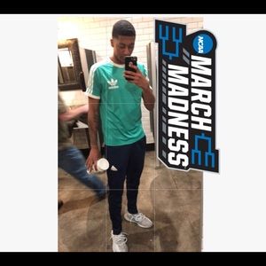 Meet your Posher, Scottie